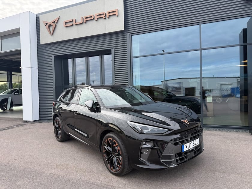 Bild 1 av CUPRA Terramar e-Hybrid