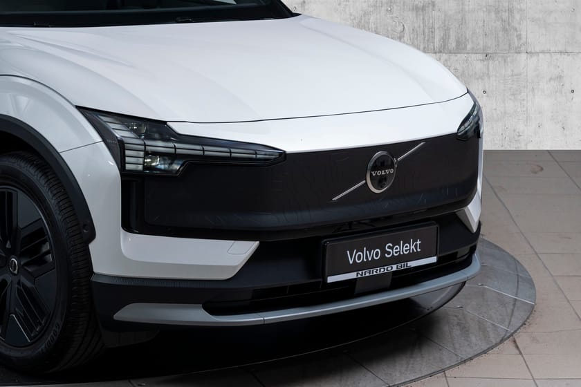 Bilde 3 av Volvo EX30 Cross Country Twin Motor Performance Ultra | Harman&Kardon | 360 | Pano ++