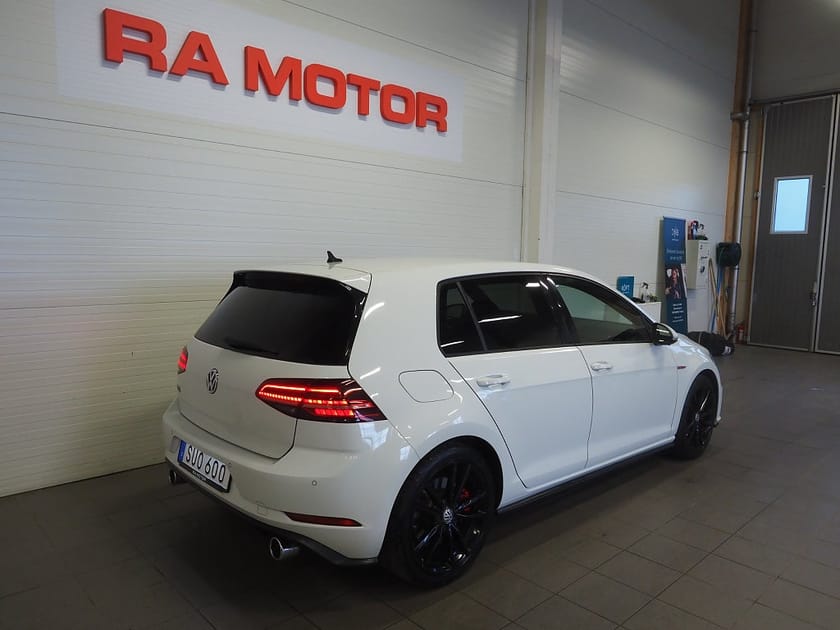 Bild 5 av Volkswagen Golf  GTI Performance 2.0 TSI 245hk Performamce |Cockpit|Backkamera|M&K|