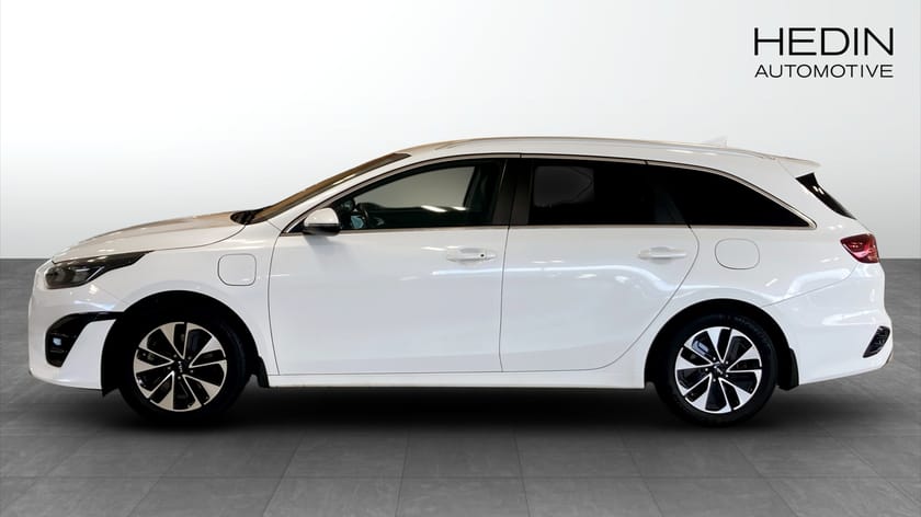 Bild 2 av Kia Ceed Sportswagon Plug-in Hybrid ADVANCE  / GODKÄND
