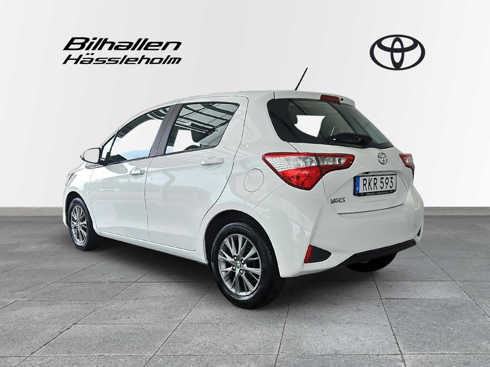 Toyota Yaris 1.5 VVT-iE 2018, bild 4/10