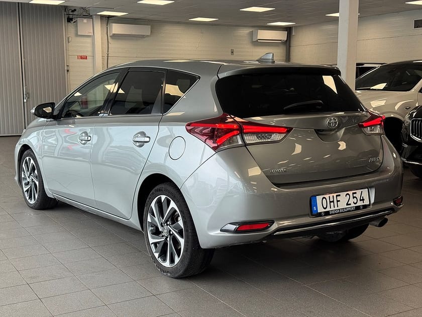 Bild 4 av Toyota Auris 1.2 Turbo Automat Multidrive S Kamera Active Plus