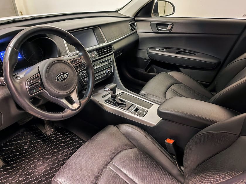 Bild 3 av Kia Optima Sport Wagon Plug-in Hybrid