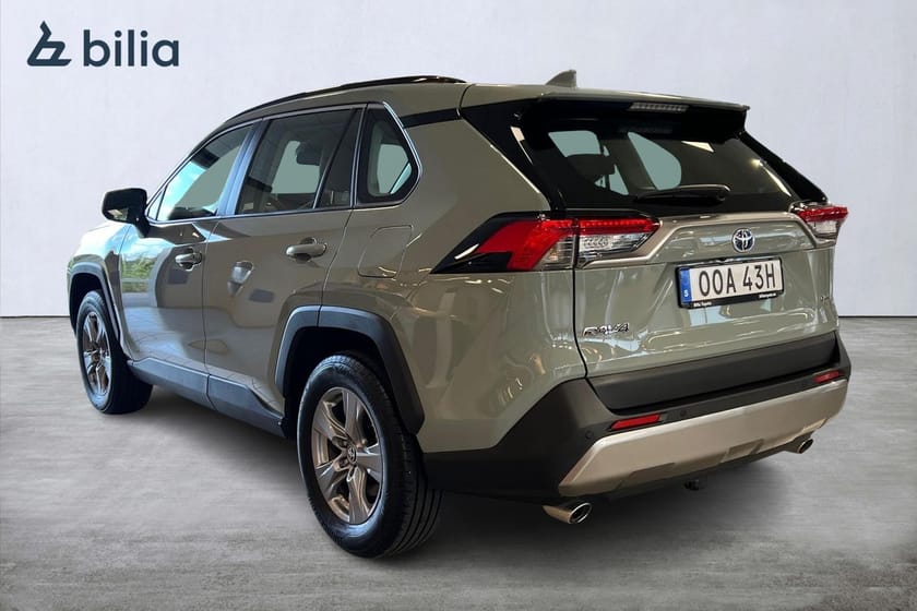 Bild 2 av Toyota RAV4 Hybrid AWD-i 2,5 Active Komfortpaket Dragkrok Värmare