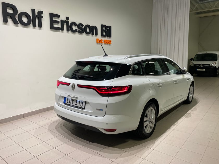 Bild 4 av Renault Mégane E-TECH Plug-in Sport Tourer PhII 160 Zen ST