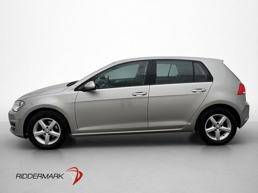 Bild 4 av Volkswagen Golf 1.2 TSI 110hk CarPlay Adaptiv Sensorer
