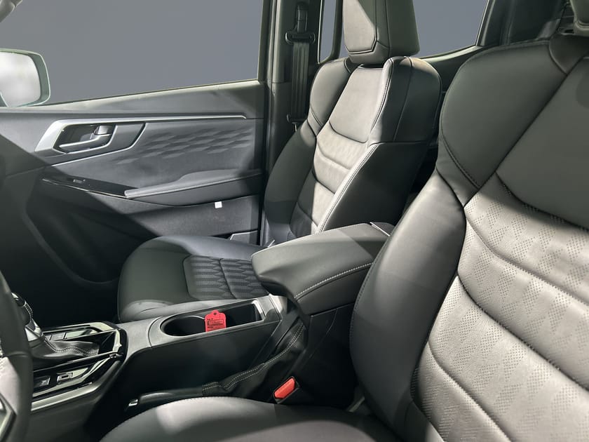 Bild 5 av Isuzu D-Max Crew Cab //Baspaket//Workmankåpa//