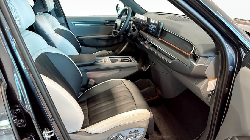 Bild 3 av Kia EV9 AWD GT LINE 6 SITS *DEMOBIL*