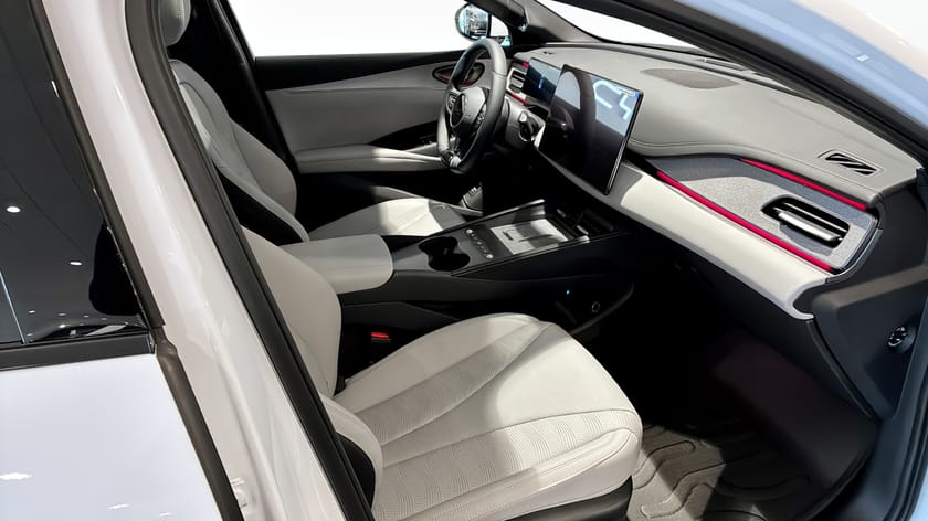 Bild 3 av BYD Seal 6 Touring Comfort