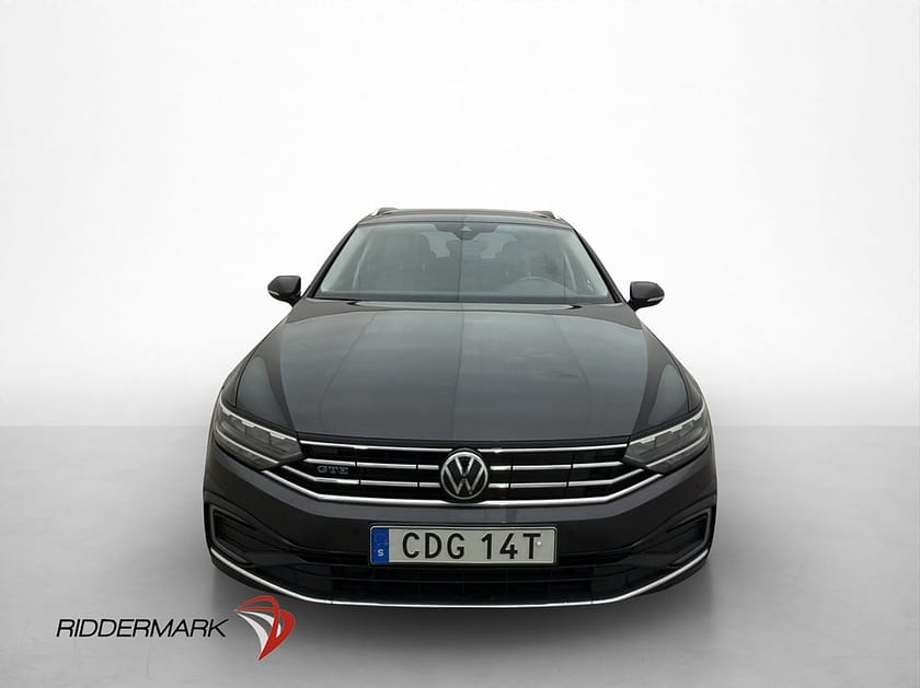 Bild 2 av Volkswagen Passat Sportscombi GTE 1.4 TSI Kamera IQ.Drive Rattvärme Drag