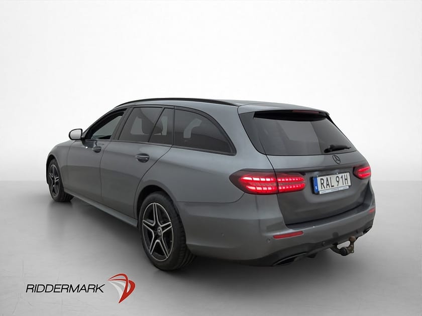 Bild 2 av Mercedes-Benz E 300 T de 4MATIC 4M AMG Wide P-Värm Burmester 360°