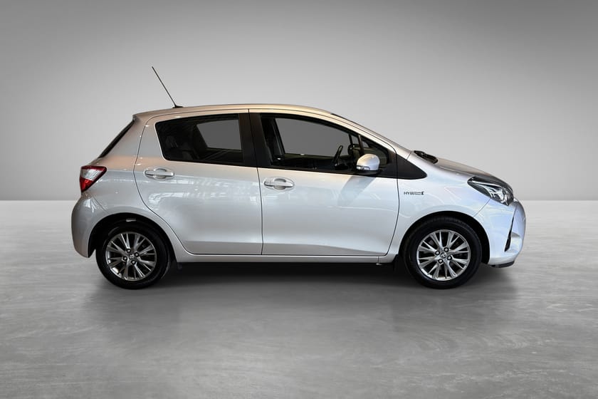 Bilde 5 av Toyota Yaris Hybrid Active Go