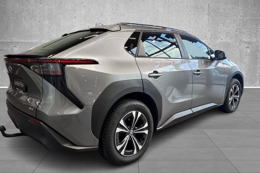 Bilde 5 av Toyota bZ4X Active, servicehistorikk