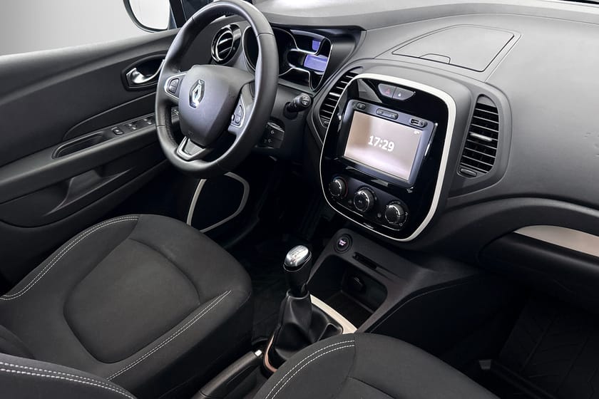 Bild 4 av Renault Captur 0,9 TCe 90hk Navigation Key-less Kamkedja