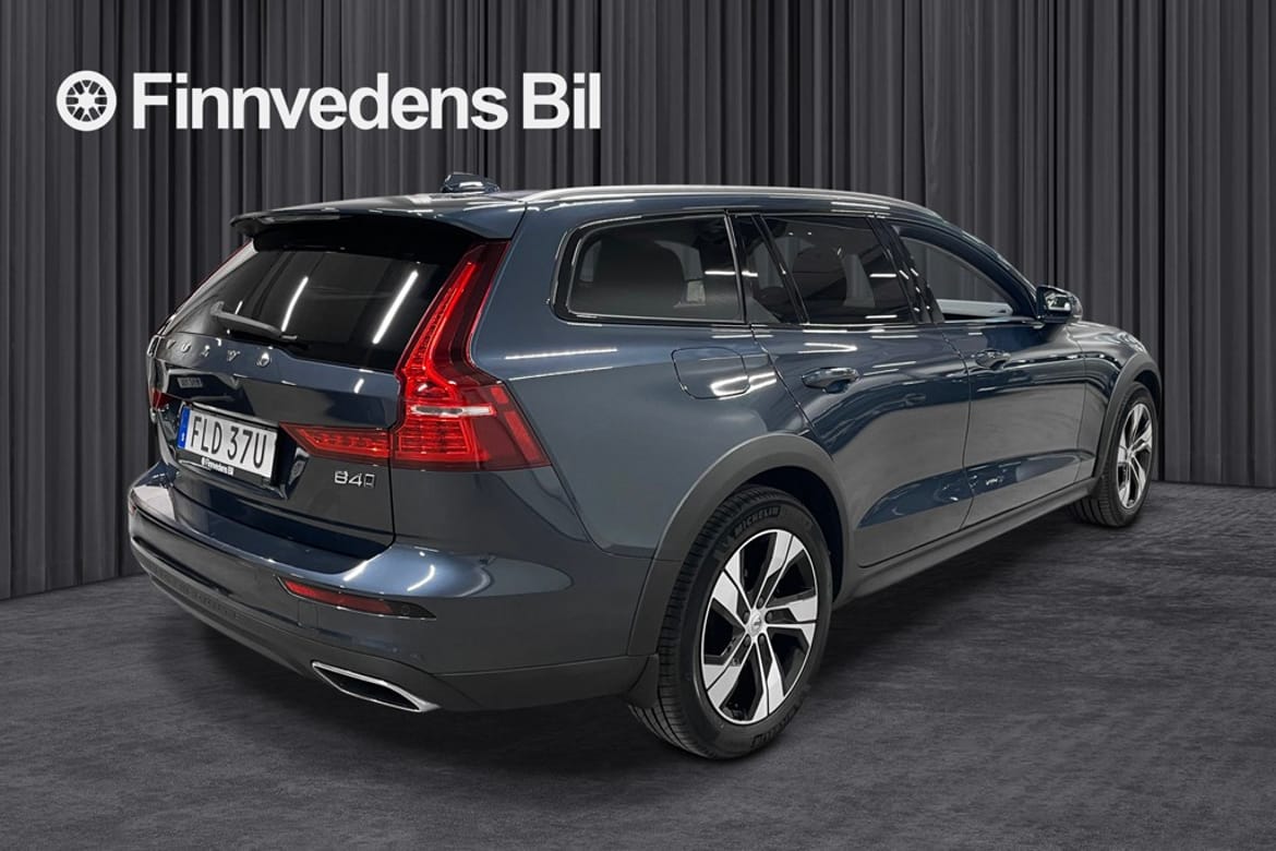 Volvo V60 2022 - miniatyr 4