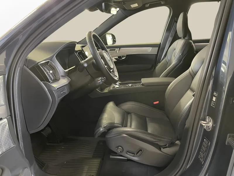Bild 14 av 17 – Volvo XC90 T8 Ultra Black Edition