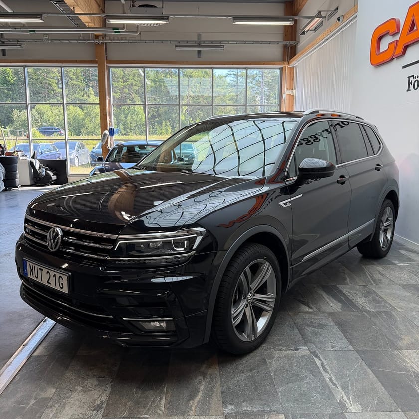 Bild 5 av Volkswagen Tiguan Allspace 7-sätes 7-sits 2.0 TDI 4M GT R-line Executive Carplay