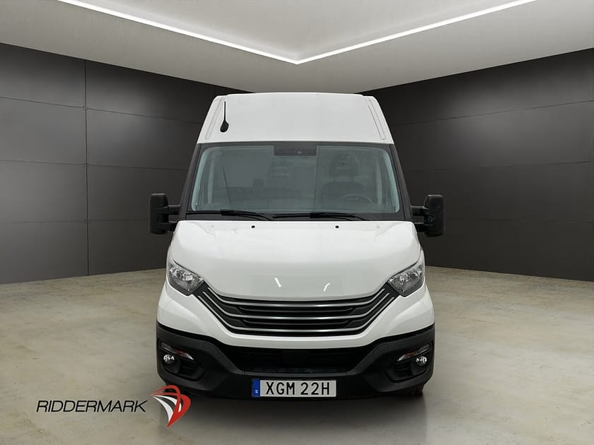 Bild 5 av Iveco Daily 35-140 Van L4H2 2.3 JTD FLYTTBIL Värmare 3-Sits PDC Moms