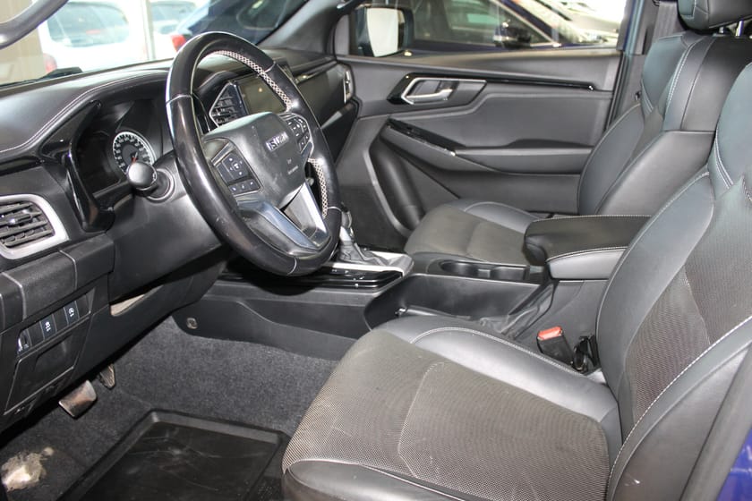 Bilde 4 av Isuzu D-Max Dobbelcab 1,9 Dobbel Cab Black Edition 4d aut