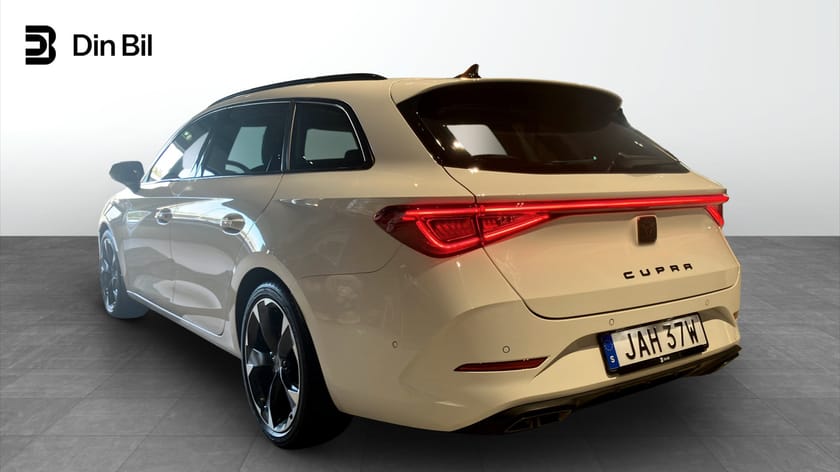 Bild 3 av CUPRA Leon Sportstourer 1.5 eTSI 150 hk DSG7 Mildhybrid