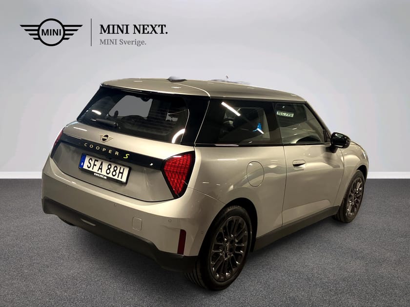 Bild 4 av MINI Cooper SE Essential Trim, Paket S