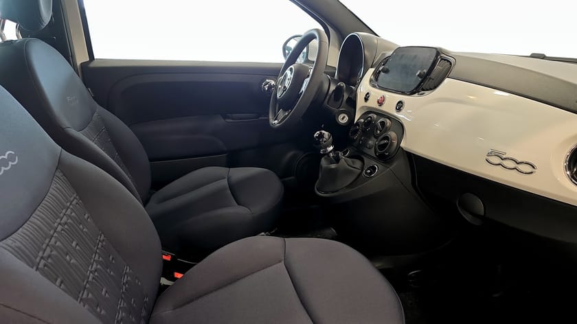 Bild 3 av Fiat 500 Hybrid Cult 70HK MT PLUS | Vinterhjul