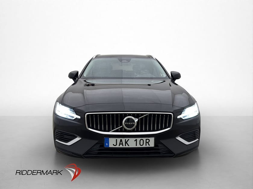 Bild 2 av Volvo V60 T6 AWD 350hk Värmare Drag Kamera CarPlay Navi VOC