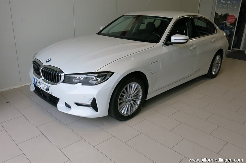 Bild 5 av BMW 330e Sedan 330 292hk Luxury Line Navi V-Hjul