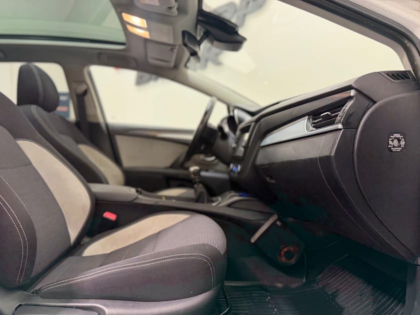 Bild 5 av Toyota Avensis Kombi
