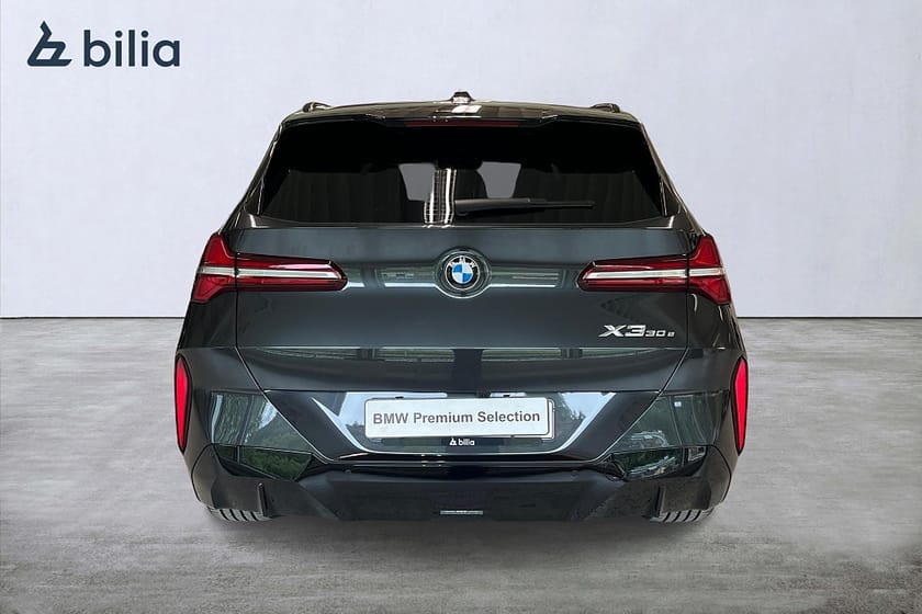 Bild 4 av BMW X3 30e xDrive M-sport Business | DEMOBIL | Drag | H&K