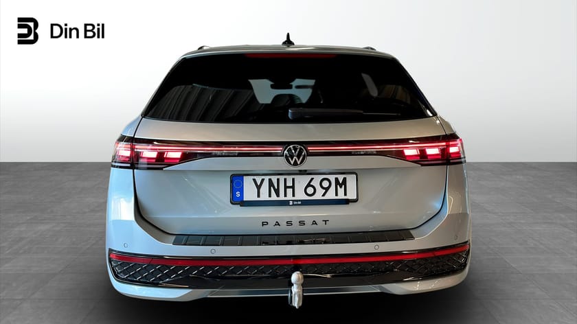 Bild 5 av Volkswagen Passat Sportscombi R-LINE 2.0 TDI 4MOTION DRAG B-KAMERA VÄRMARE 193 H