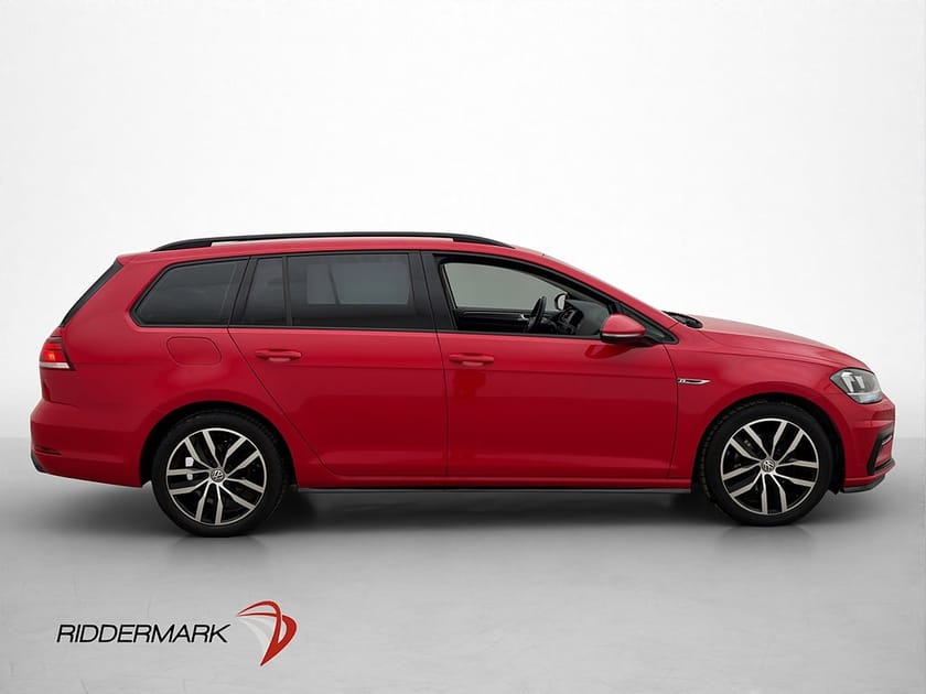Bild 3 av Volkswagen Golf Sportscombi SC 1.0 TSI 110hk R-Line Cockpit Kamera Drag