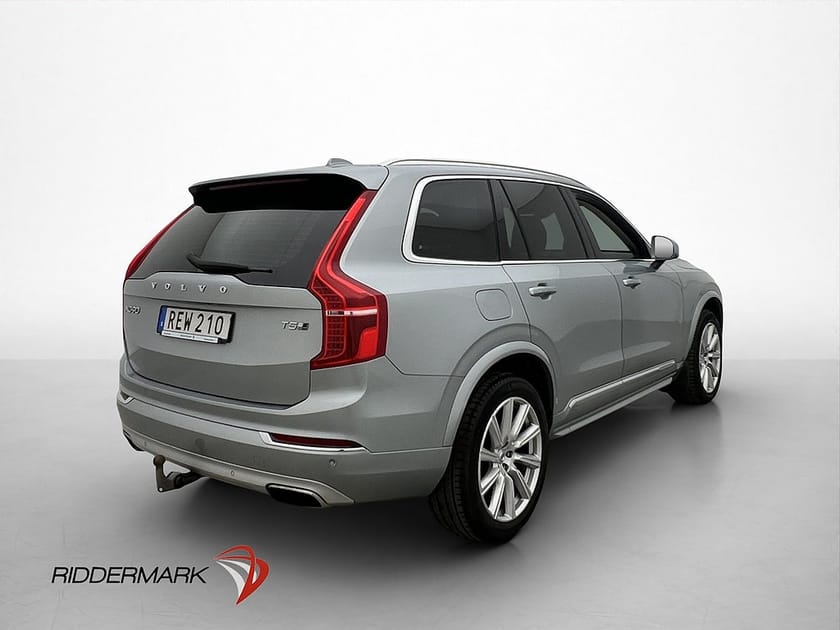 Bild 5 av Volvo XC90 T5 AWD 254hk Inscription 7-Sit Skinn Drag Värmare