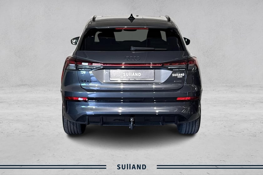 Bilde 4 av Audi Q4 e-tron quattro q s line black mi
