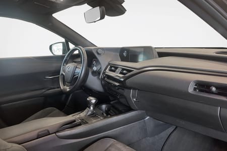 Lexus UX 250h E-Four