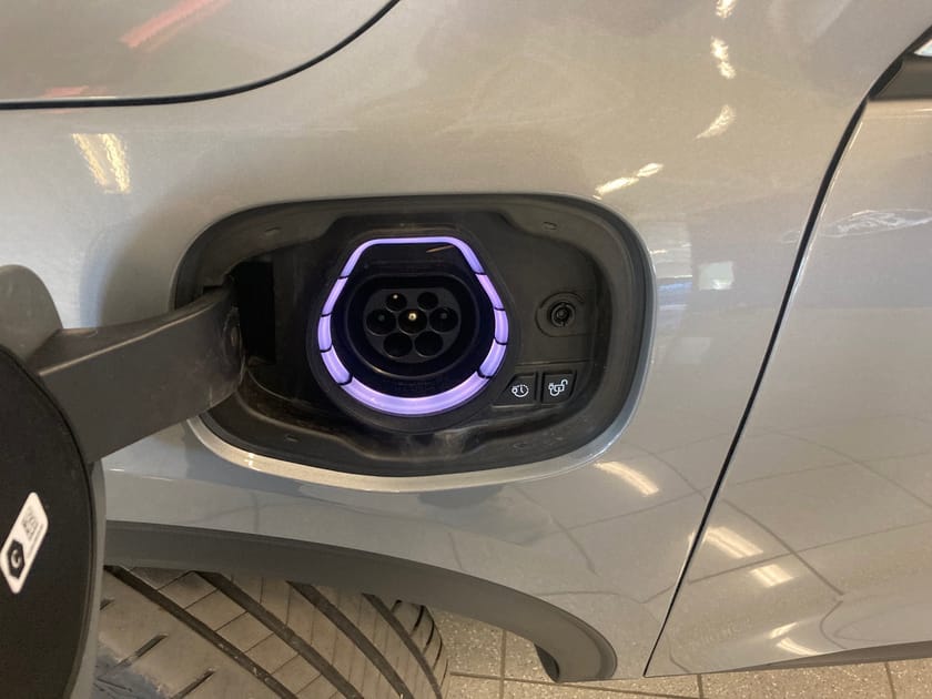 Bild 3 av Ford Kuga Plug-In Hybrid TITANIUM 2.5 FWD