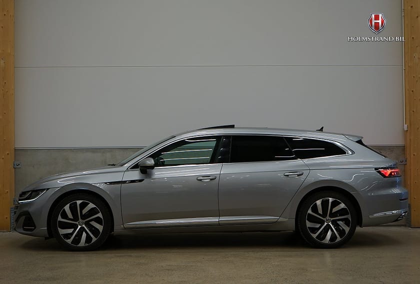 Bild 1 av Volkswagen Arteon eHybrid Shooting Brake SB 1.4 TSI R-Line Pano Drag Pvärme HUD 360