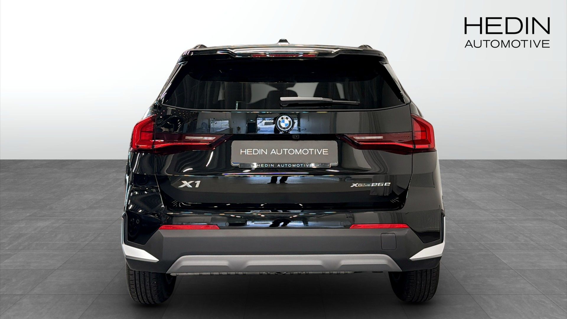 BMW X1 xDrive25e Rattvärme Tonade Drag 2026, photo 7/10