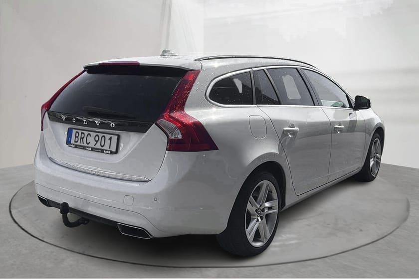Bild 3 av Volvo V60 D5 AWD Twin Engine (163hk) Classic Momentum