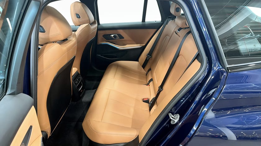 Bild 5 av BMW 330e xDrive Touring M Sport Pano Hi-Fi Drag Adaptiv farth