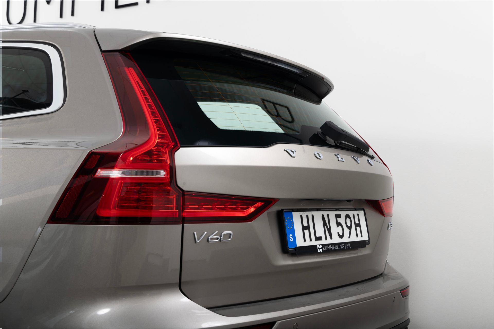 Volvo V60 D3 2020, photo 7/10