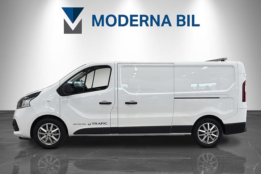 Bild 2 av Renault Trafic Skåpbil 1.6 dCi 125hk Lång Drag D-värm V-inredd B-kam Nyservad