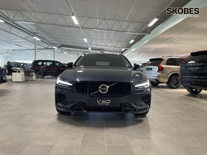 Bild 2 av Volvo V60 T6 Plus Dark Nordic Edition