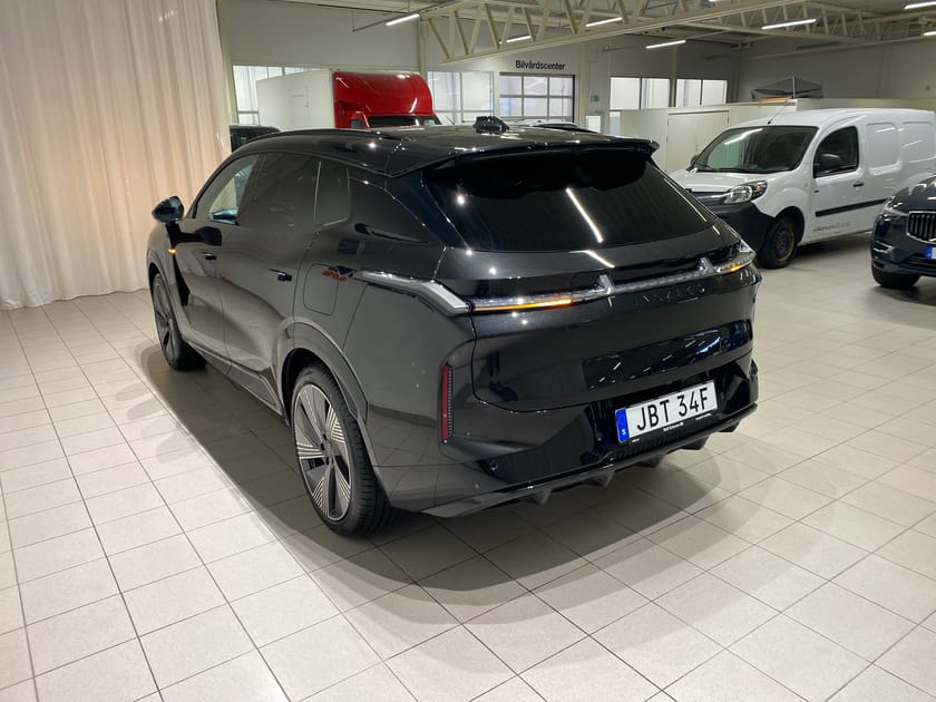 Bild 4 av Lynk & Co 08 PHEV