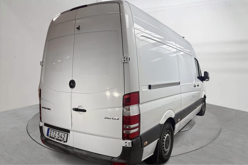 Bild 3 av Mercedes-Benz Sprinter 316 BlueTEC Skåpbil CDI (163hk)