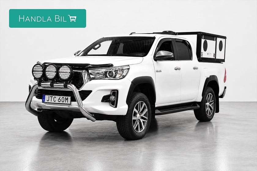 Bild 1 av Toyota Hilux Dubbelhytt 2.4 AWD Premium Drag Hundkåpa 2+1 Skinn Diff 150hk