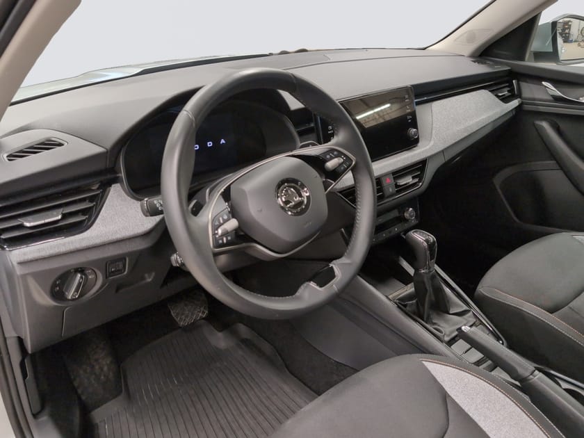 Bild 2 av Škoda Kamiq SELECTION 1,0 TSI 116 HK 7 VXL DSG SKO
