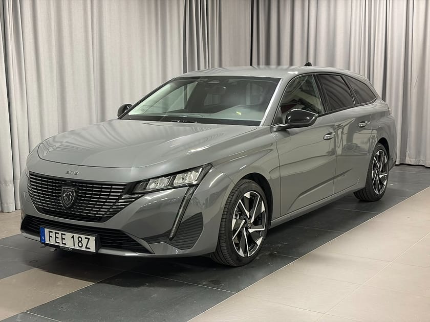 Bild 1 av Peugeot 308 SW Hybrid 145 SW ALLURE AUT Inkl. Vinterhjul