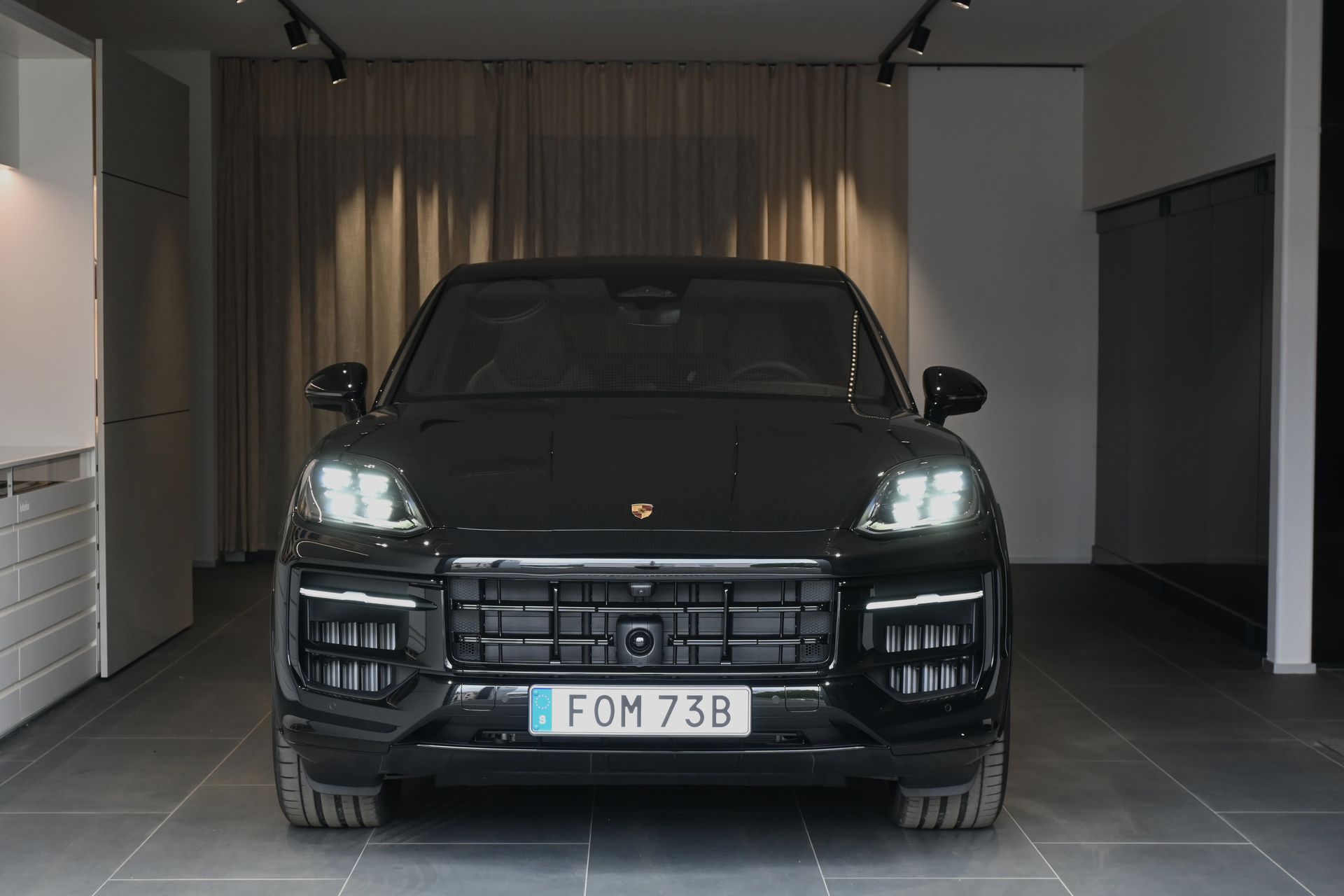 Porsche Cayenne E-Hybrid Coupé 2026, bild 2/34