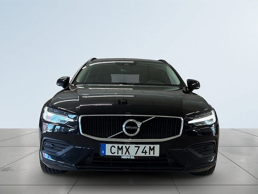 Bild 2 av Volvo V60 D3 AWD Momentum Dvärme Dragkrok Navi Rattvärme S&V-däck